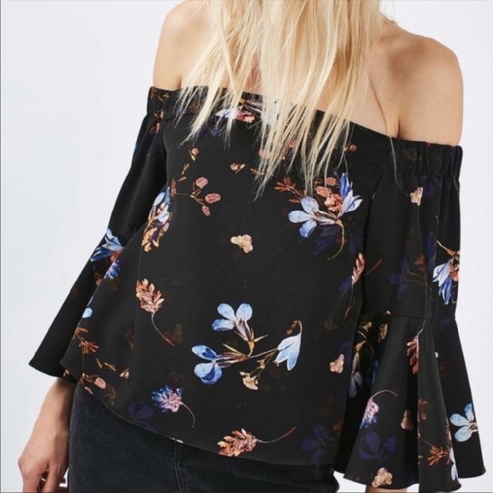 Open shoulder Topshop Top